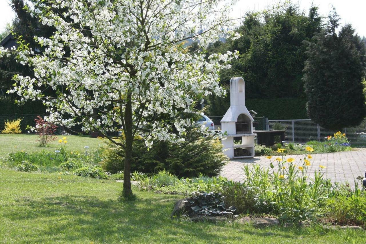 Rennscheune - Himmlisch In Die Gruene Hoelle Kelberg Exterior photo